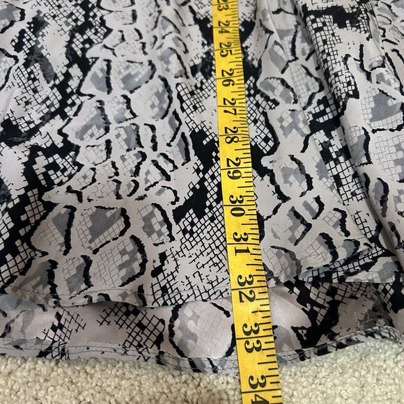 Parker 100% Silk Chelsea Dress Grey Snake Print Size Medium M MSRP $264 - Picture 7 of 8